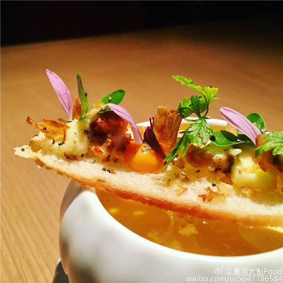 在这花500竟能吃到价值2500的海鲜大餐