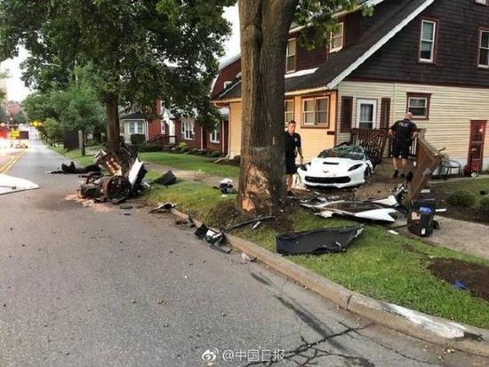 在美21岁中国留学生酒驾撞树身亡 车撞成两半