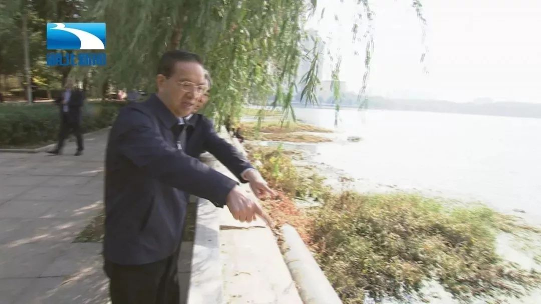 湖北书记暗访武汉治污工程：为何整改了还有难闻气味