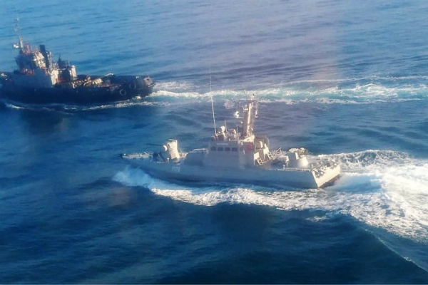 俄方向乌克兰军舰开火：三艘乌船只被扣押 有人受伤