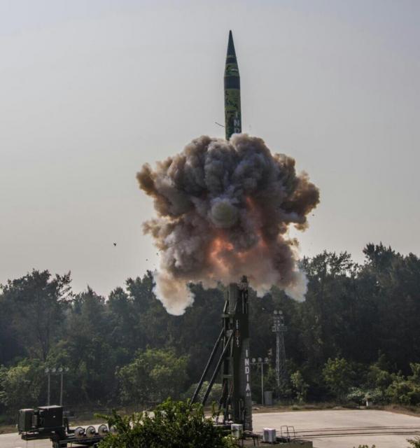 印度再次试射“烈火5”远程导弹