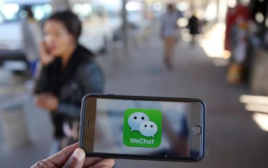 三款App宣战微信，张一鸣、王欣、罗永浩选择同一天