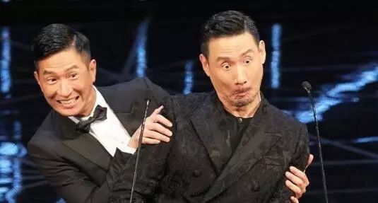 倪大红是倪萍表妹夫！圈里还有这些迷之亲戚关系