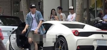 林俊杰开豪车聚餐违规停车 经纪人回应：已诚心道歉
