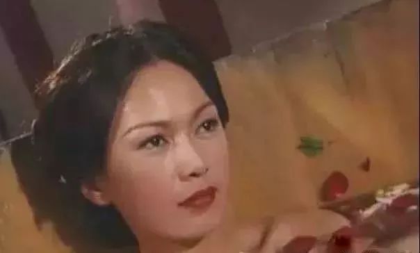 未婚先孕被男友劈腿，她得了厌食症，没戏拍人都消失了！