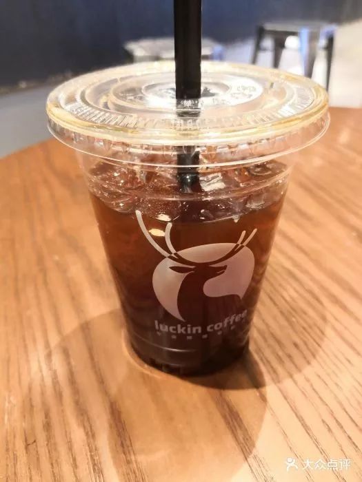 66元一支的网红雪糕，2000元一份的小龙虾…吃货清单的消费升级