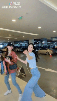花10亿整成baby，只为来中国捞金？