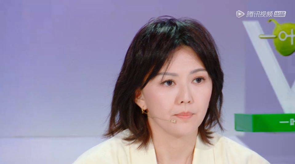 脸变了这么多轮，她们可算想到换条路子翻红了？