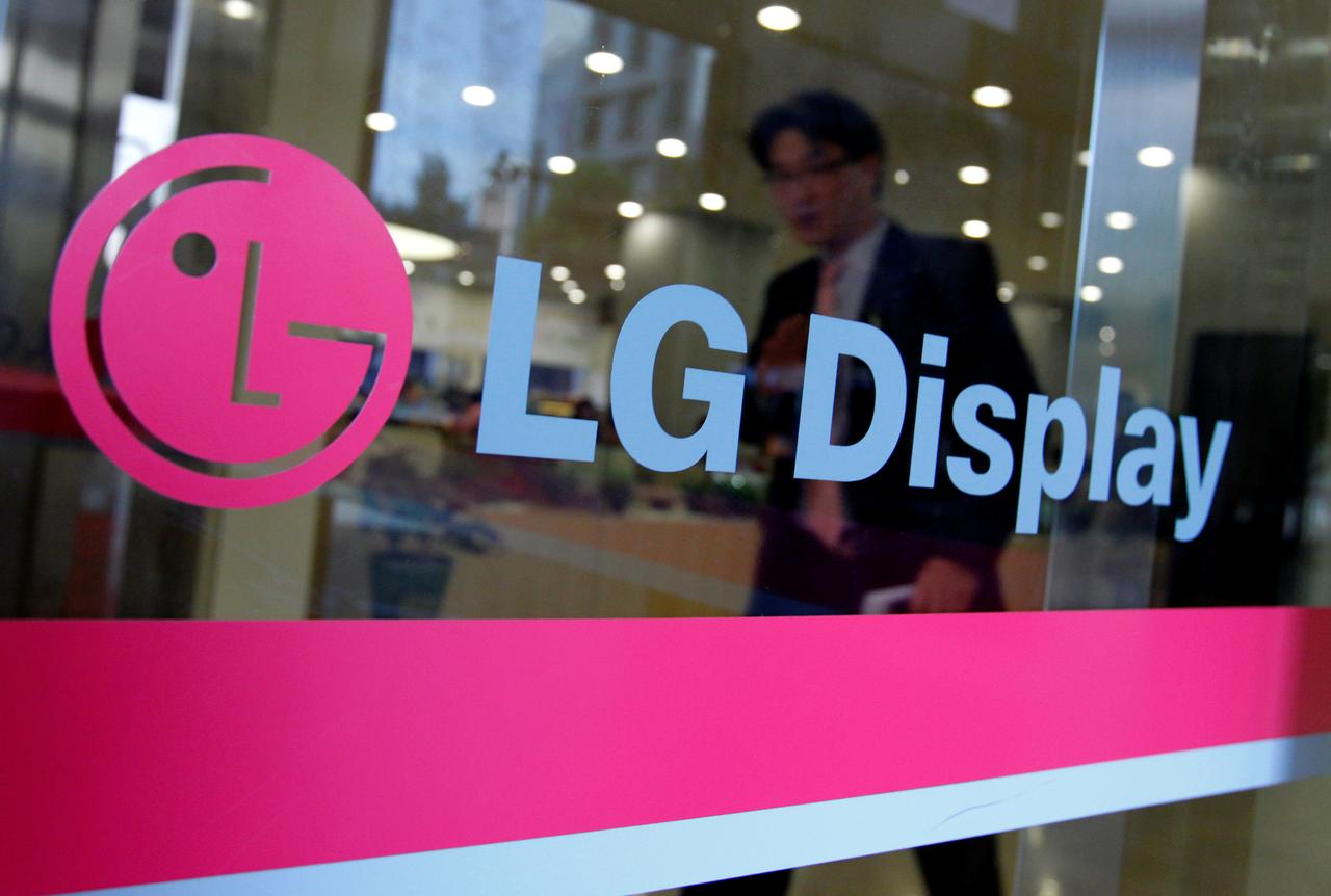 为苹果订单拼了LG宣布投资26亿美元生产OLED屏幕