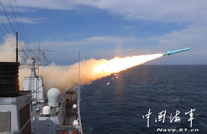 海军在东海举行大规模实兵实弹对抗演习(图)