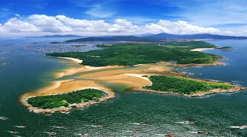 惠东巽寮湾海鲜市场_巽寮湾一线海景15万就可拥有！专车接送！(2)