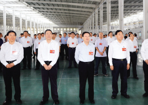  黄兴国 在全市互看互比互学活动总结会上作出强