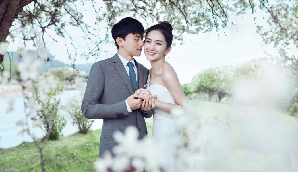 张杰谢娜结婚五周年重返香格里拉_娱乐频道_凤凰网