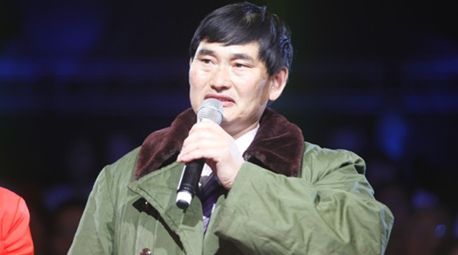 大衣哥人口_大衣哥