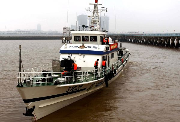 外媒：中国正建造更多武装海警船 装备76毫米舰炮