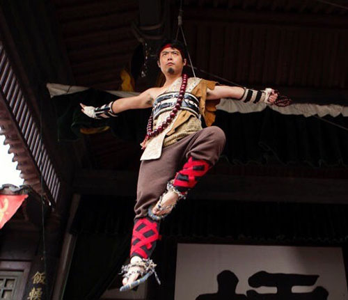 拳师七号:一位在LOL韩服为国争光的中年人