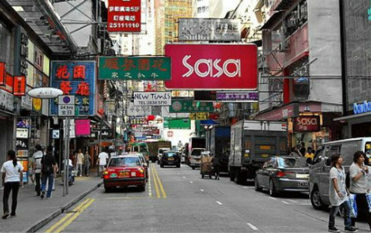 跨越“三重门”，香港的历史方位更加明确