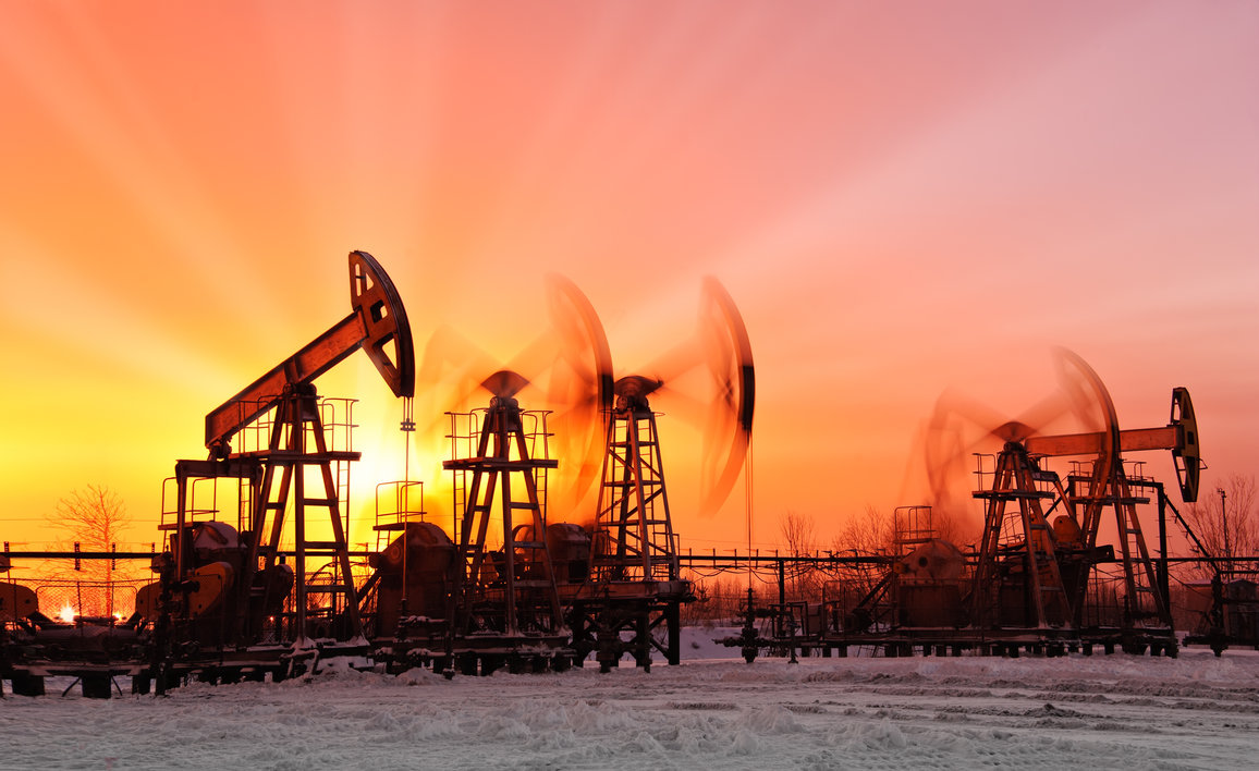 油价本月势将回落3% 受美国原油产量增加的预期打压_凤凰财经