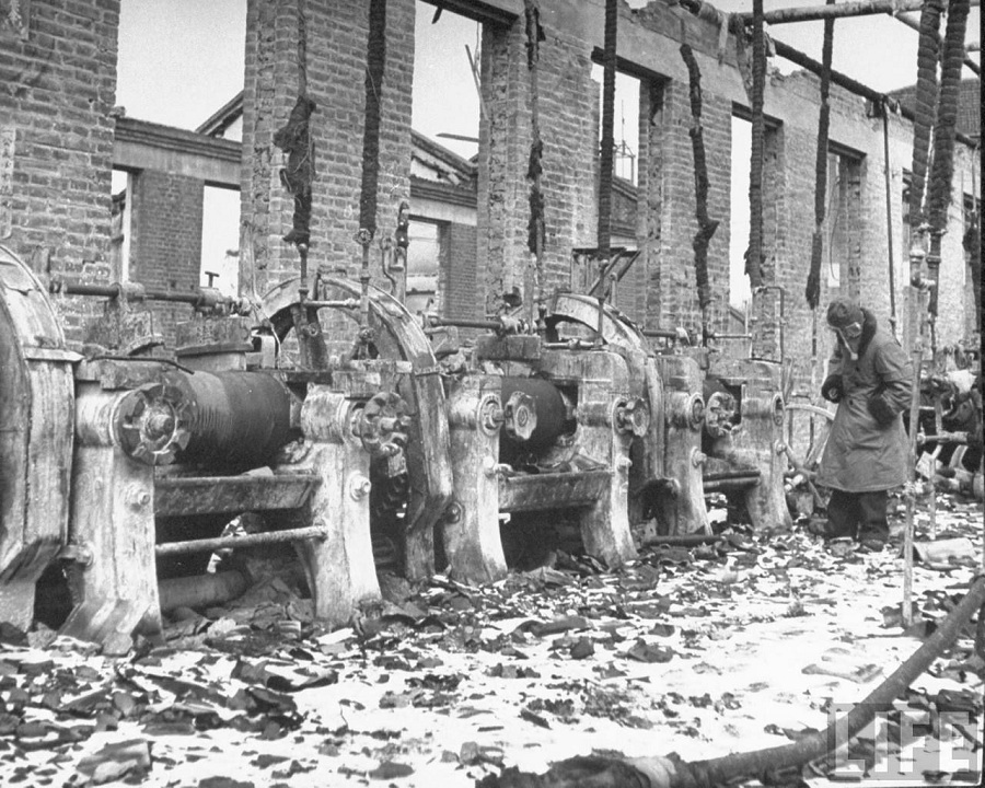 1945年，谁把鞍山钢铁基地洗劫一空