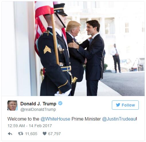 加拿大总理向全世界展示 如何科学地与川普握手