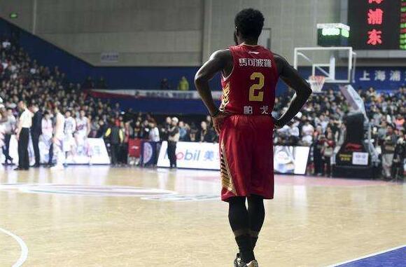 CBA裁判代表回应帕戈3分球:设备看不清 我们