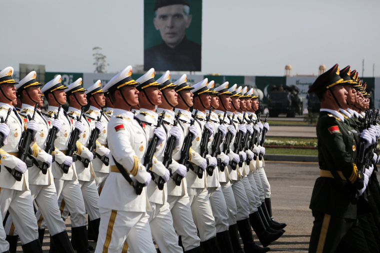 巴总统：感谢中国军队参加“巴基斯坦日”阅兵