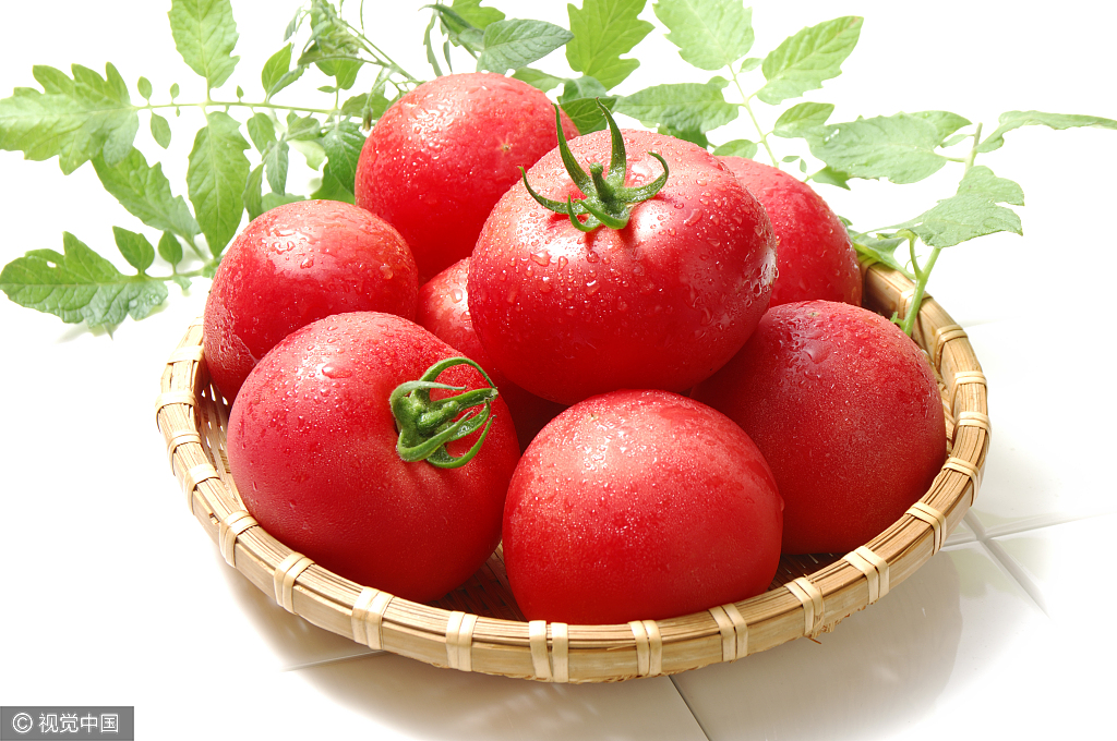 西红柿和这些东西搭配着吃会变成“毒药”