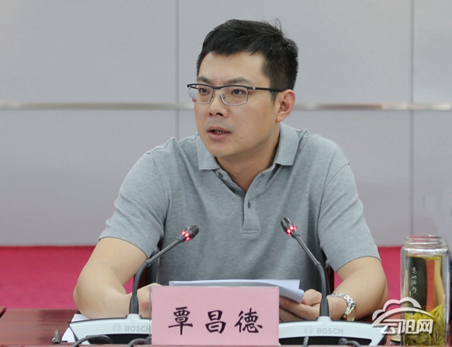 云阳县委书记张学锋:瞄准短板 打赢脱贫攻坚战_重庆