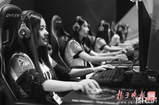 ���ص羺������30�ꡰ�羺���桱�������ǧ��