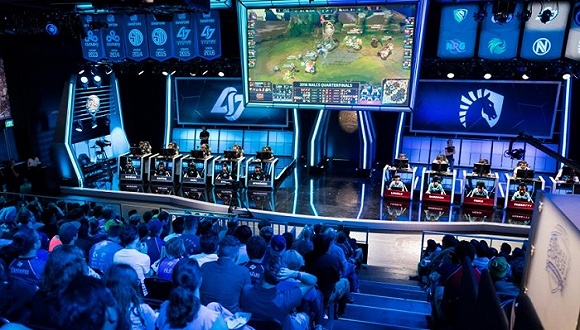 一位电竞俱乐部经理的线下电竞馆之梦_|综合|电