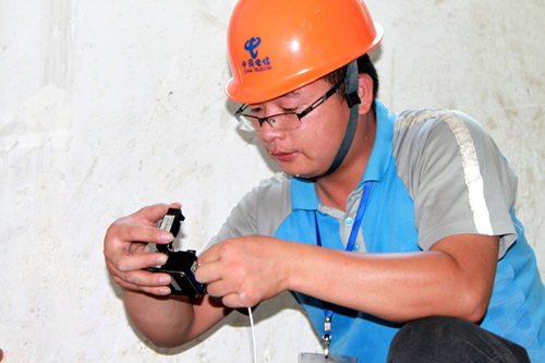 马不停蹄 他们用汗流浃背证明什么是责任