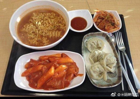 fun来了:剩饭会被护士打屁屁哦|鱼都跳船自杀了 fun来了:剩饭会被护士打屁屁哦|鱼都跳船自杀了图片