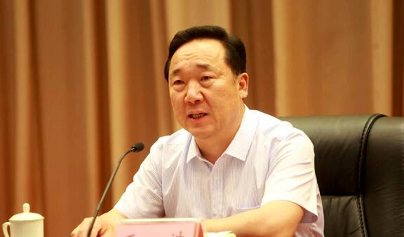 gdp增速_2019烟台gdp(3)