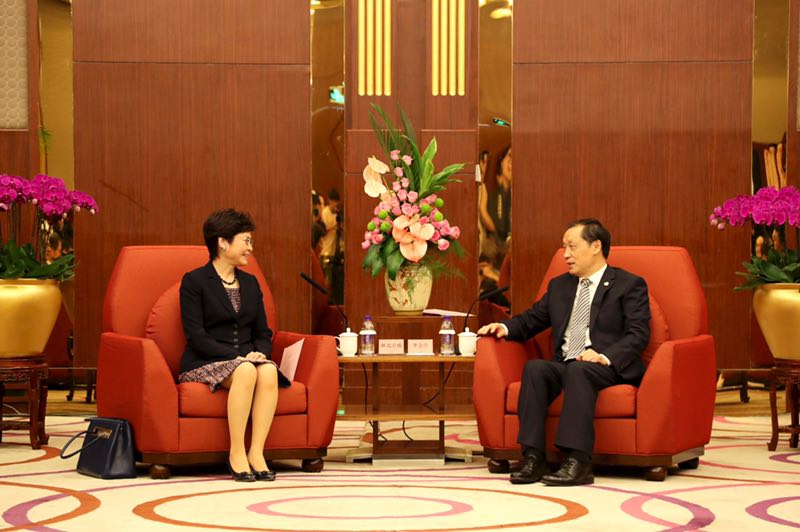 国家旅游局局长李金早会见林郑月娥畅谈旅游合作