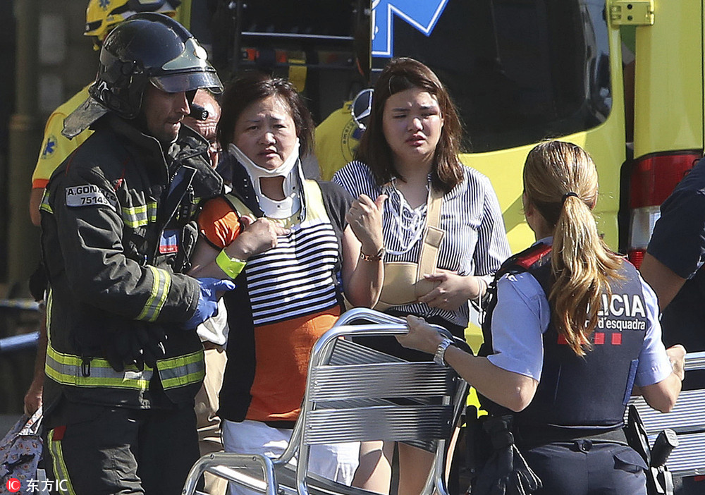 中国驻巴塞罗那总领馆：1名香港游客在恐袭中受轻伤