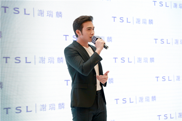 张彬彬自曝喜欢孝顺女生,喜欢上了会立马追_凤