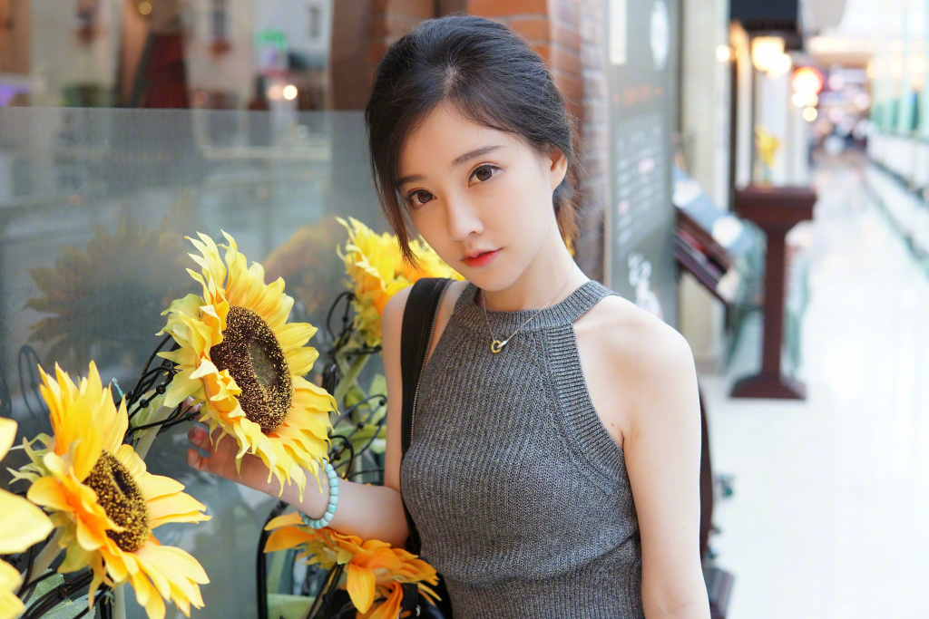 冯提莫性感图片