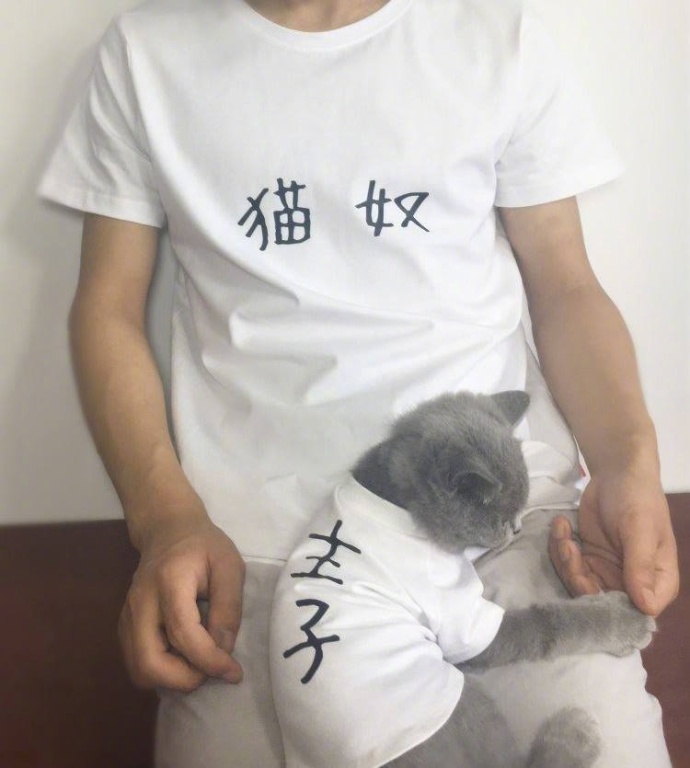 fun来了:女生别买iPhoneX 想玩手机还得现补妆 fun来了:女生别买iPhoneX 想玩手机还得现补妆图片