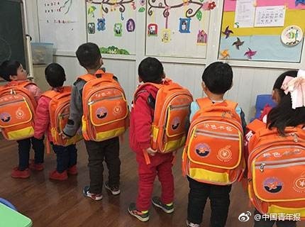 “橙色书包”是否会让听障儿童“被标签化”？