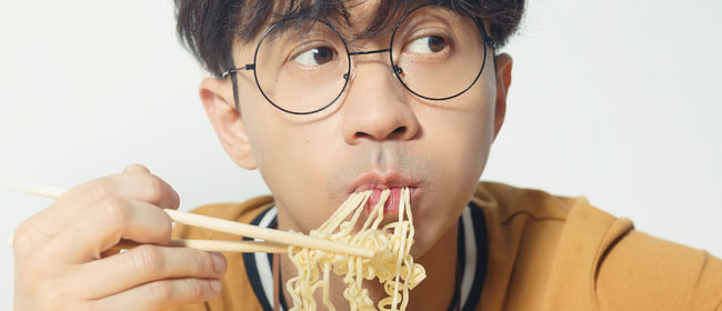 脑洞大开！光良新专辑封面竟然是泡面