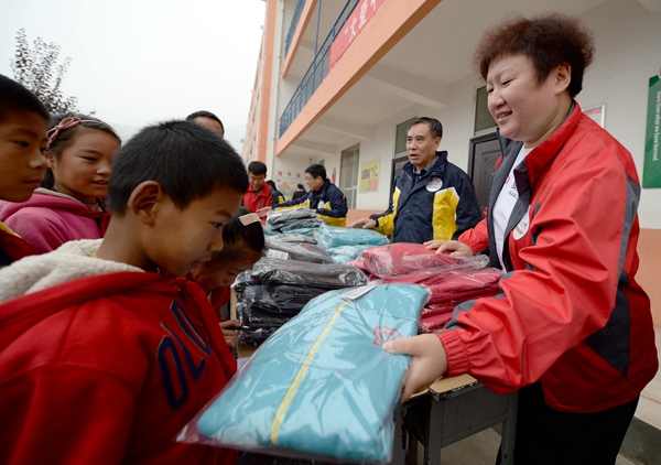 爱心衣橱入围行动者联盟2017公益盛典年度