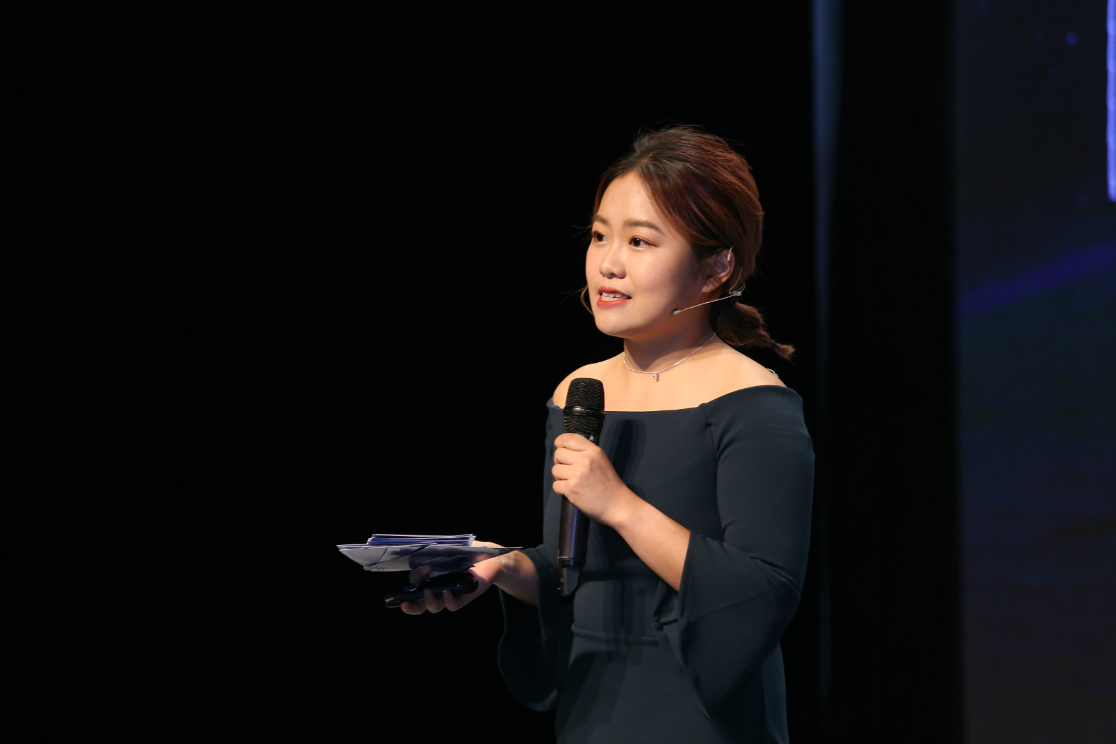 散煤清零 聚力共建能源基金会携手凤凰为散煤