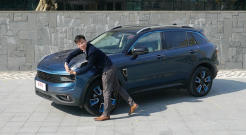 试驾领克01视频：站在山顶合资品牌陪你吹风