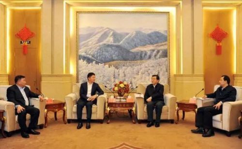 刘强东开年访东三省 计划投资超200亿助东北振兴