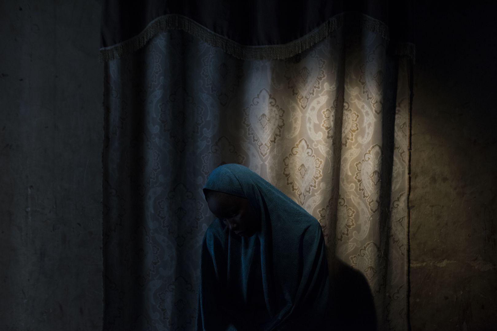 2018荷赛人物类组图奖：幸存的“人体炸弹”, image size:1620x1080