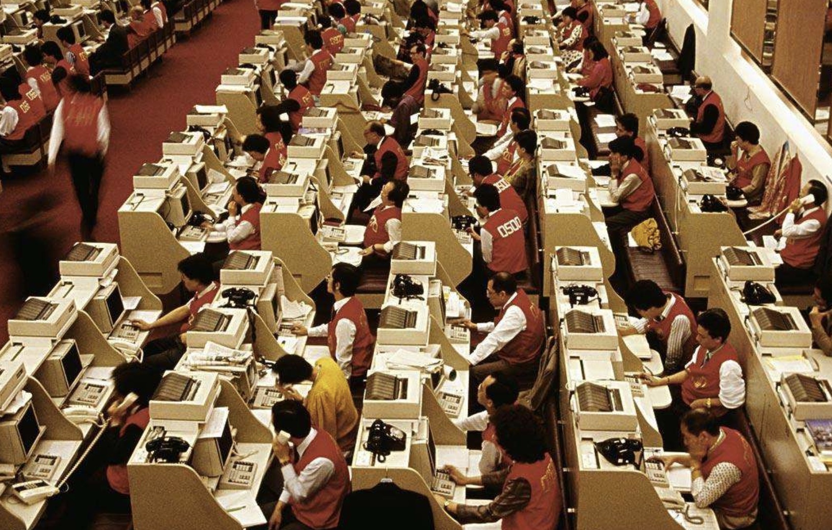 亚洲股市重拾涨势恒指涨超1%_手机凤凰网