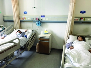 有一种爱情叫同“肝”共苦 妻子捐出一半肝给重病丈夫