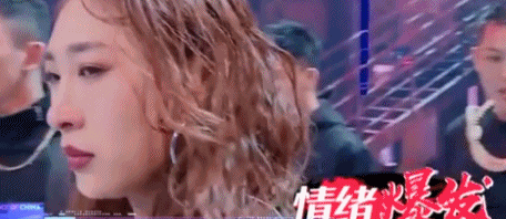 《这！就是街舞》彩排出故障！选手精心准备却被导演骂哭