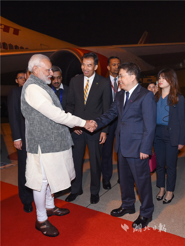 今天凌晨，印度总理莫迪抵达武汉！