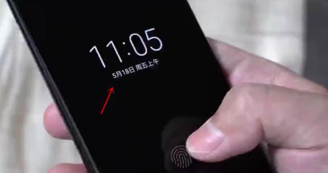 

小米8真机演示曝光！屏下指纹+息屏显示
